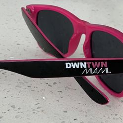 Black&Pink Miami Wafer Sunglasses 