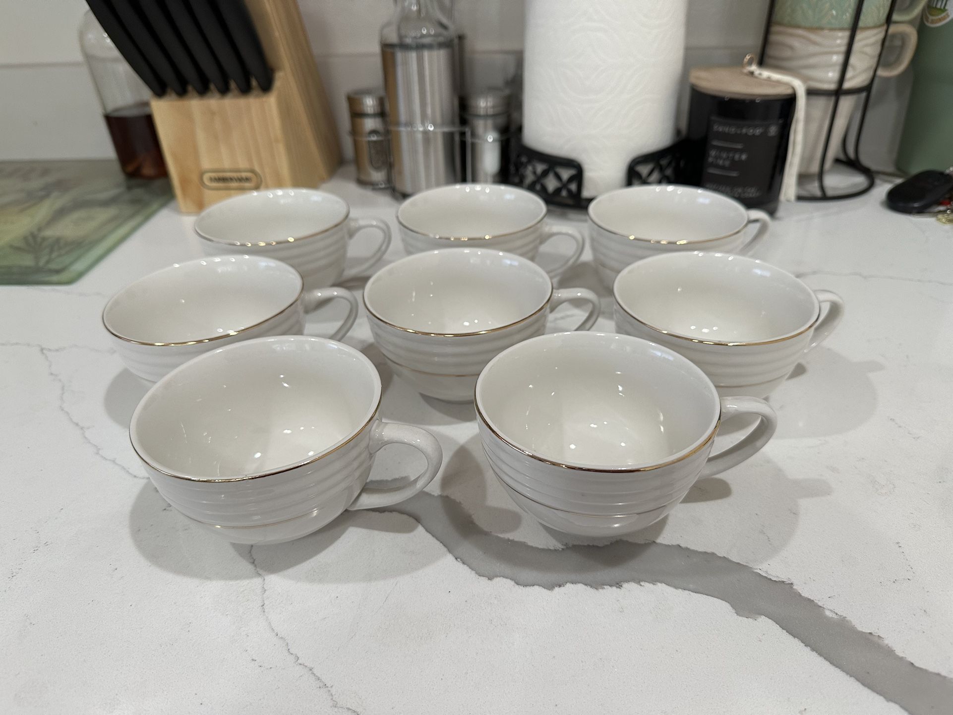 Set Of 8 Cups 