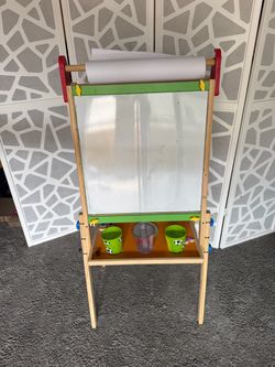 Kids Wooden Art Easel with Paper Roll