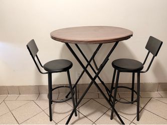 Round Table & Bar Stools