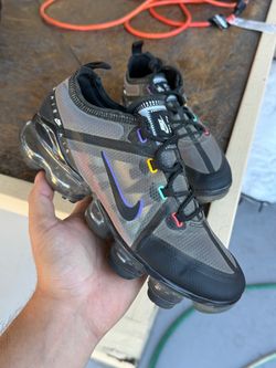 Air max size 6.5y used still in good shape no box