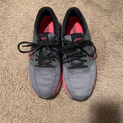 asics running shoes W 7