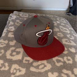 MITCHELL AND NESS MIAMI HEAT SNAPBACK