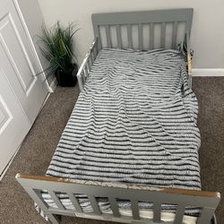Toddler Bed & Mattress  (Make An Offer) Width is 30inches  Length 52.5 inches  Height 20inches