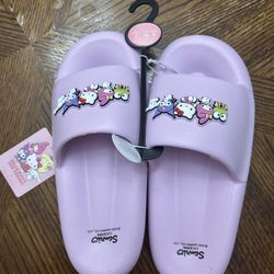 NWT licensed Sanrio hello kitty & friends women Sandals Size 9