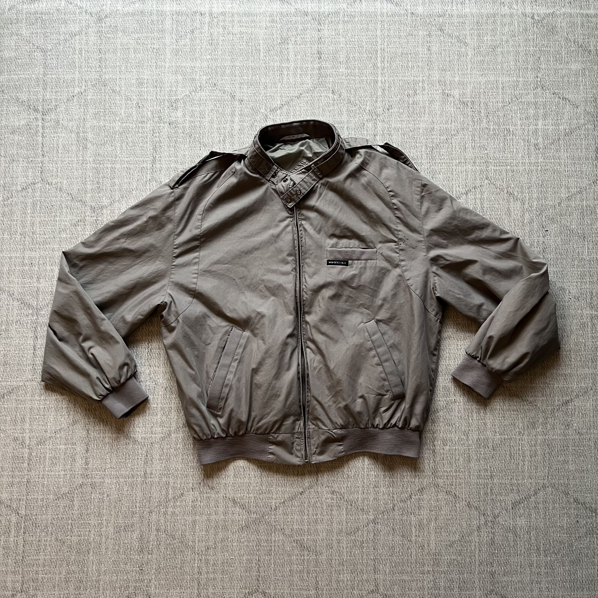 Vintage 1990s Members Only Men’s Grey Zip Up Bomber Pilot Jacket Size 42