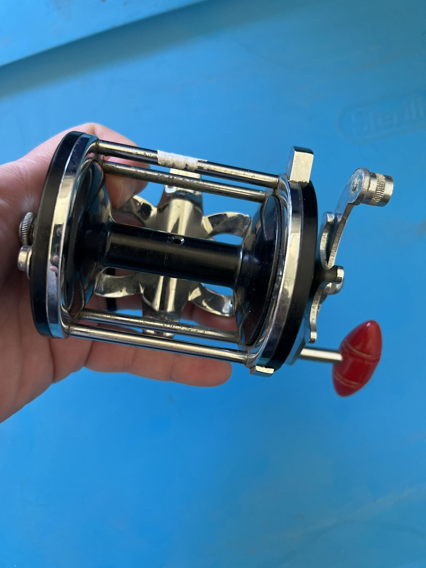 Fishing Reel