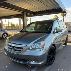Honda Odyssey Touring 