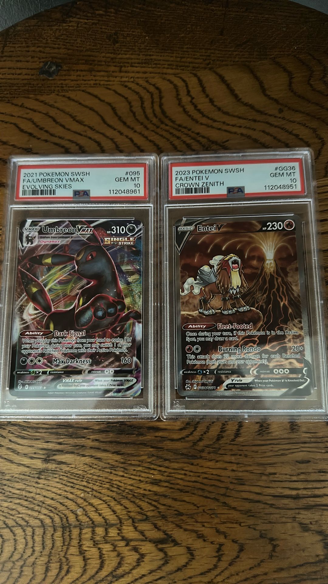 Gem mint 10 Umbreon vmax & Entei