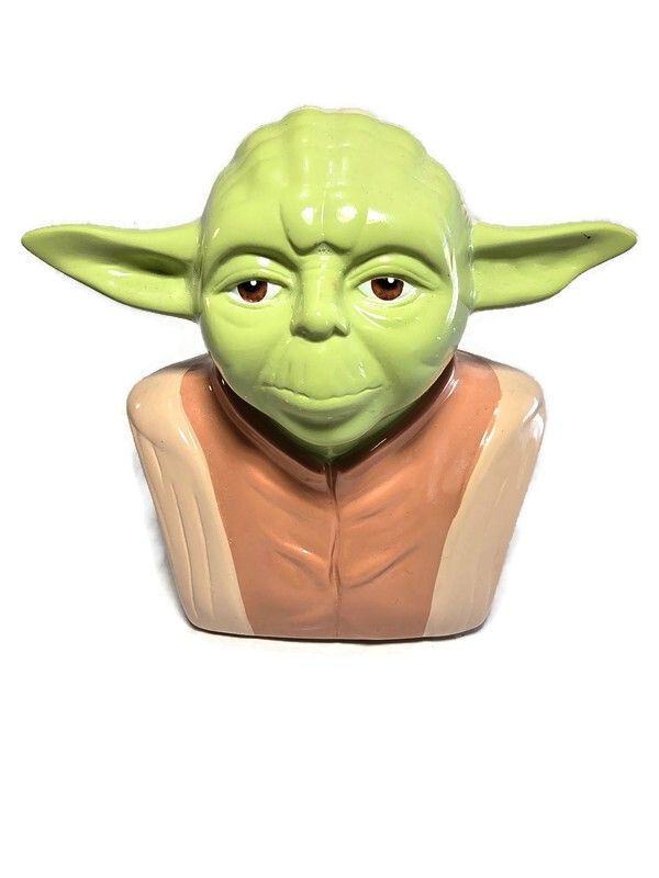 Star Wars Lucasfilm FAB NY Starpoint Ceramic Yoda Coin Piggy Bank 7.25",