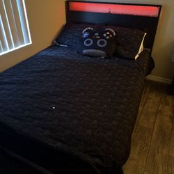 Twin Bed With Led Lights and Remote 