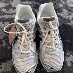 ASICS Gel Kayano 14  No Box