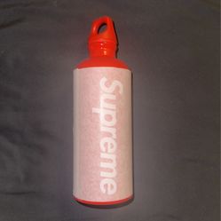 Supreme Sigg Water bottle Ss23