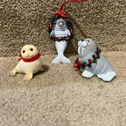 HALLMARK 1988 walrus 1989 seal 1990 JOLLY DOLPHIN ORNAMENT Lot of 3