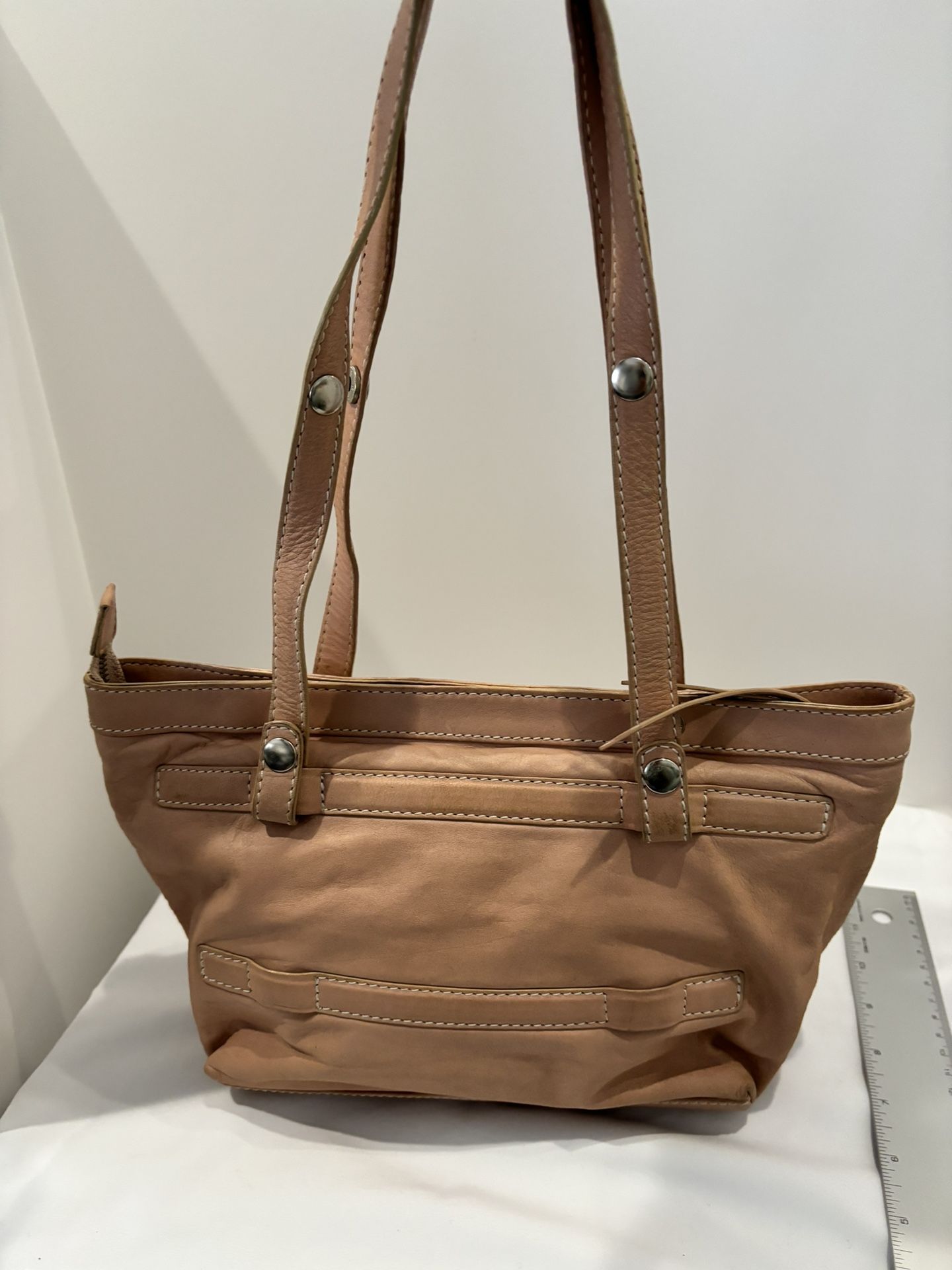 Cynthia Crowley Pink Leather Handbag