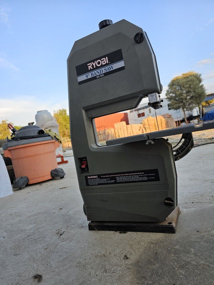 Ryobi 9" Band Saw