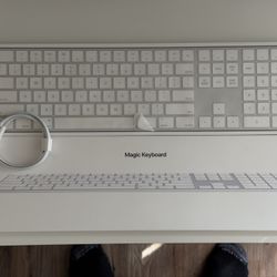 Apple Magic Keyboard W/number Pad