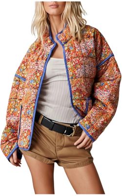 Cropped fashion sweater for woman