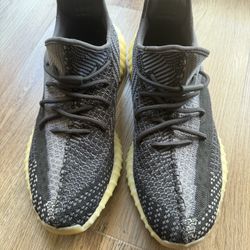 Adidas Yezzy Boost 350 V2 Carbon