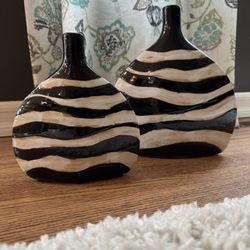 Beautiful Animal Print Vases