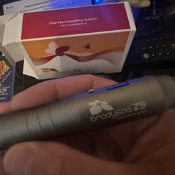 Skin Care Microneedling Pen With Cartridges 