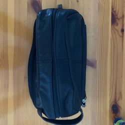 Fossil Black Leather Toilertry Travel Bag