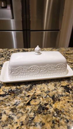 Maison Nouveau White Ceramic Embossed Butter Dish with Lid