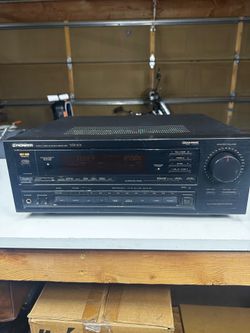 Pioneer VSX-501 audio/video stereo receiver