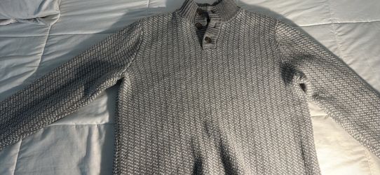 Men’s Old Navy Sweater