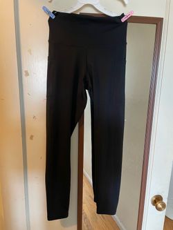 Women's High-Waisted Fitness Sport Tights (with Pockets) This high-quality sport tights is designed for comfort and functionality, making it perfect f