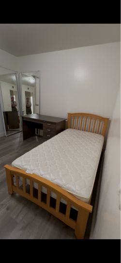 Twin size mattress and frame