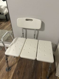 Bathtub transfer seat