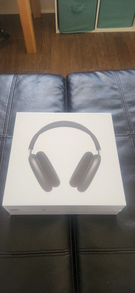 **BRAND NEW** Airpods MAX USB-C