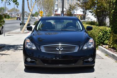 Infiniti Q37