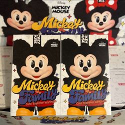 Mickey Family Cute Together Keychain 