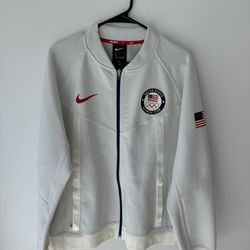 NWT Team USA 2020 Tokyo Olympics Media Day Nike Full-Zip Jacket