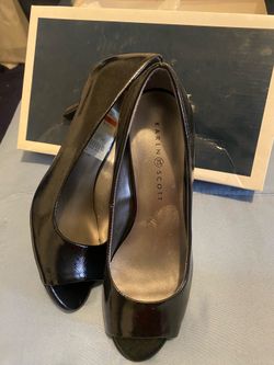 Karen Scott black patent leather peep-toe pumps