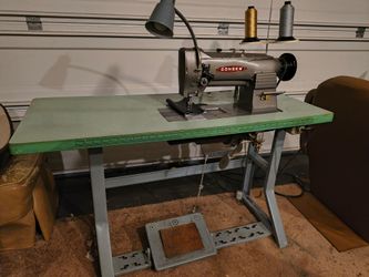 Consew doble needle sewing machine