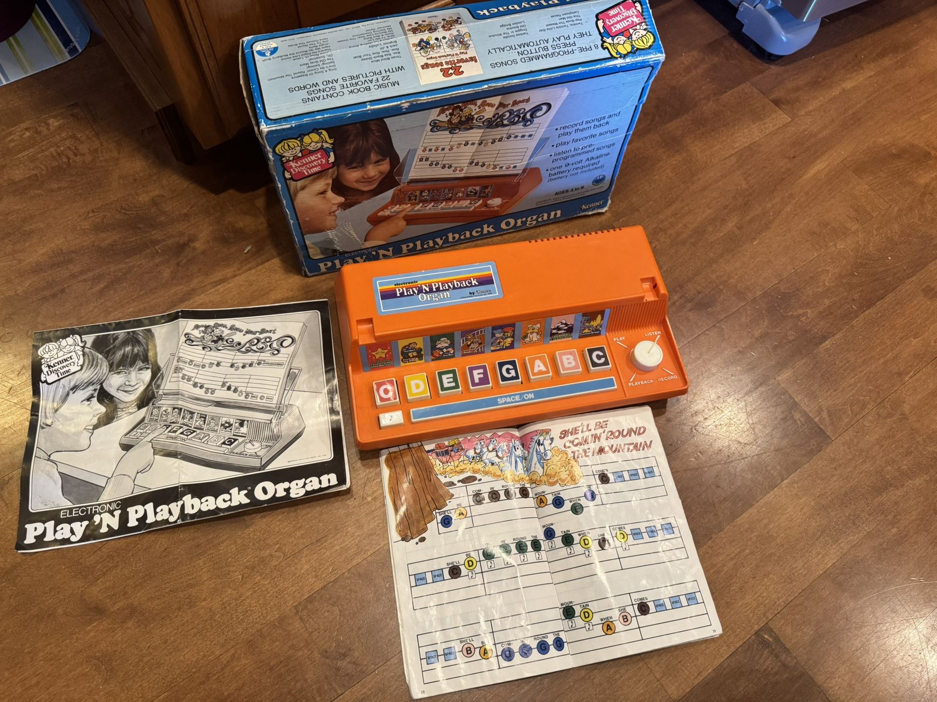 Kids Vintage Kenner Play And Playback Organ Shipping Available