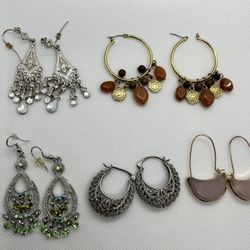 Fabulous 5 Pairs Of Earrings