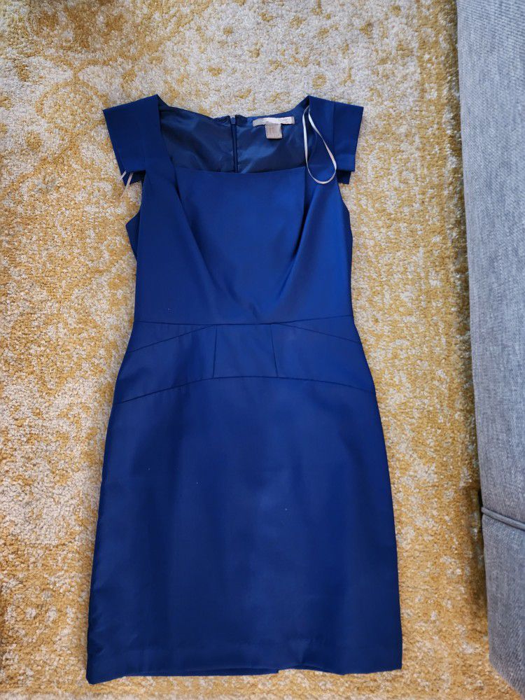 Like New Forever 21 Royal Blue Dress Size Small