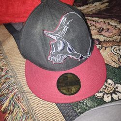 Metal Mulisha hat size 7 1/4