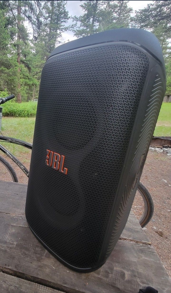 JBL Speaker
