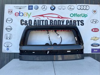 RIVIAN R1S -2021-2022-2023-2024 Tailgate Liftgate shell original used OEM