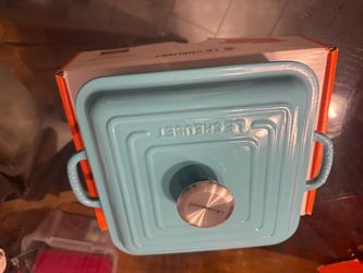 Le Creuset square enameled cast iron cocotte