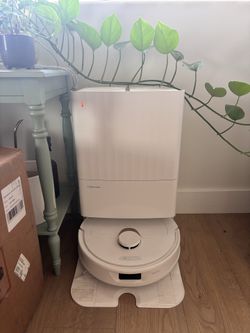 Robo vaccum - only used a few times!