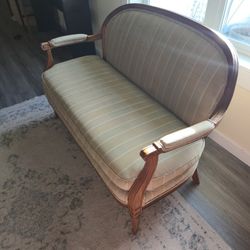 Vintage Setee Sofa