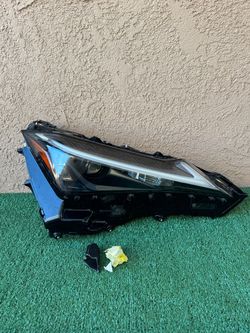 2019-2025 Lexus UX200 UX250h Front Right Passenger LED Headlight OEM