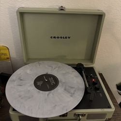 Crosley Cruiser Premier Vinyl Record Player with Speakers and Bluetooth 