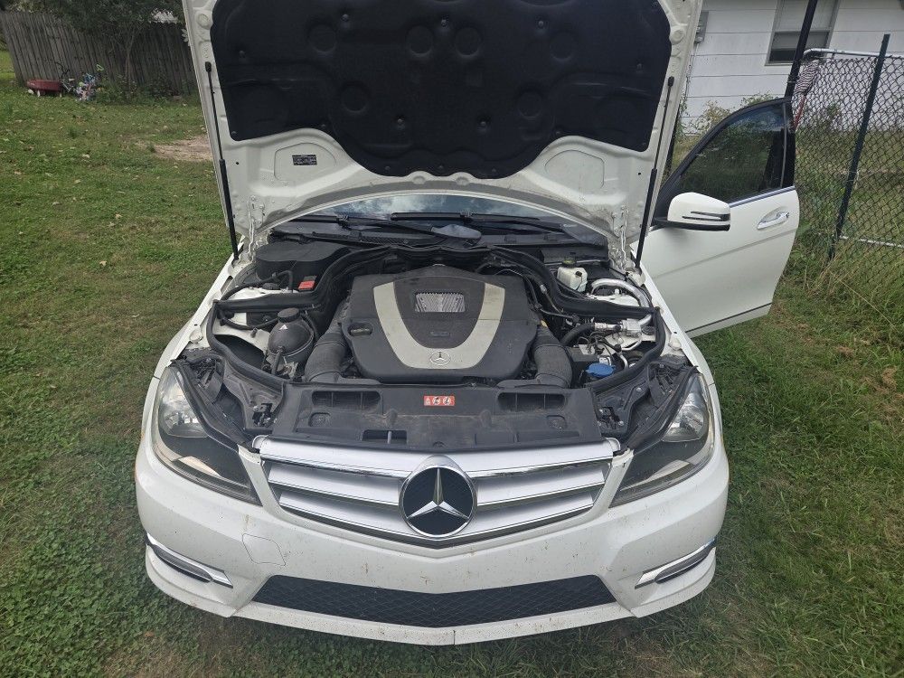 2012 Mercedes-Benz C-Class